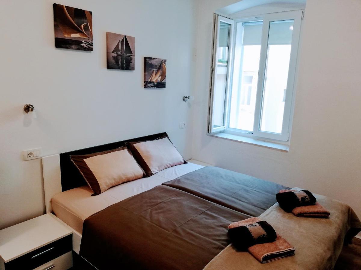 Apartments Primo Maggio Пиран Екстериор снимка